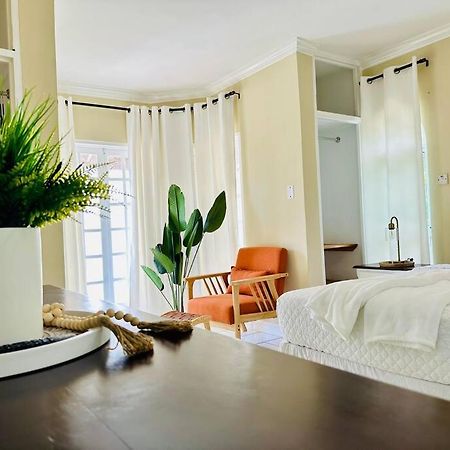 Falcon Islandview - Airport Pickup Available - 24Security มอนเทโกเบย์ ภายนอก รูปภาพ